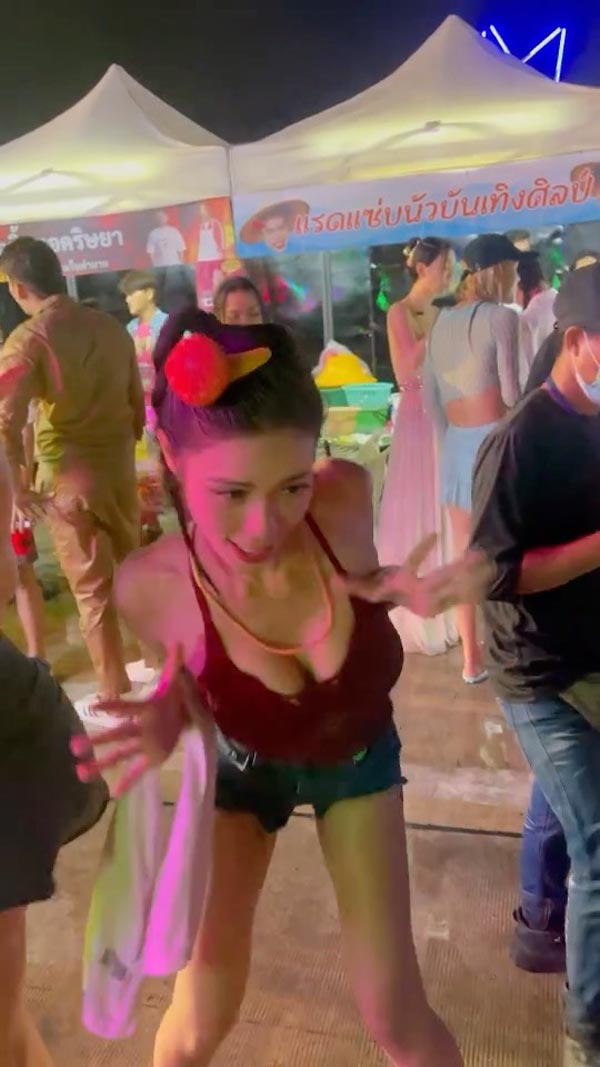 น้ำตาล ชลิตา