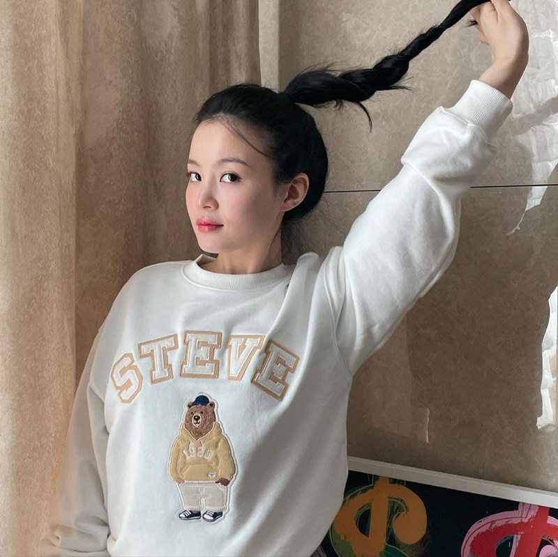 Lee Hi