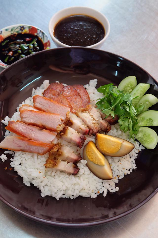 ร้านข้าวหมูแดงนายชุน