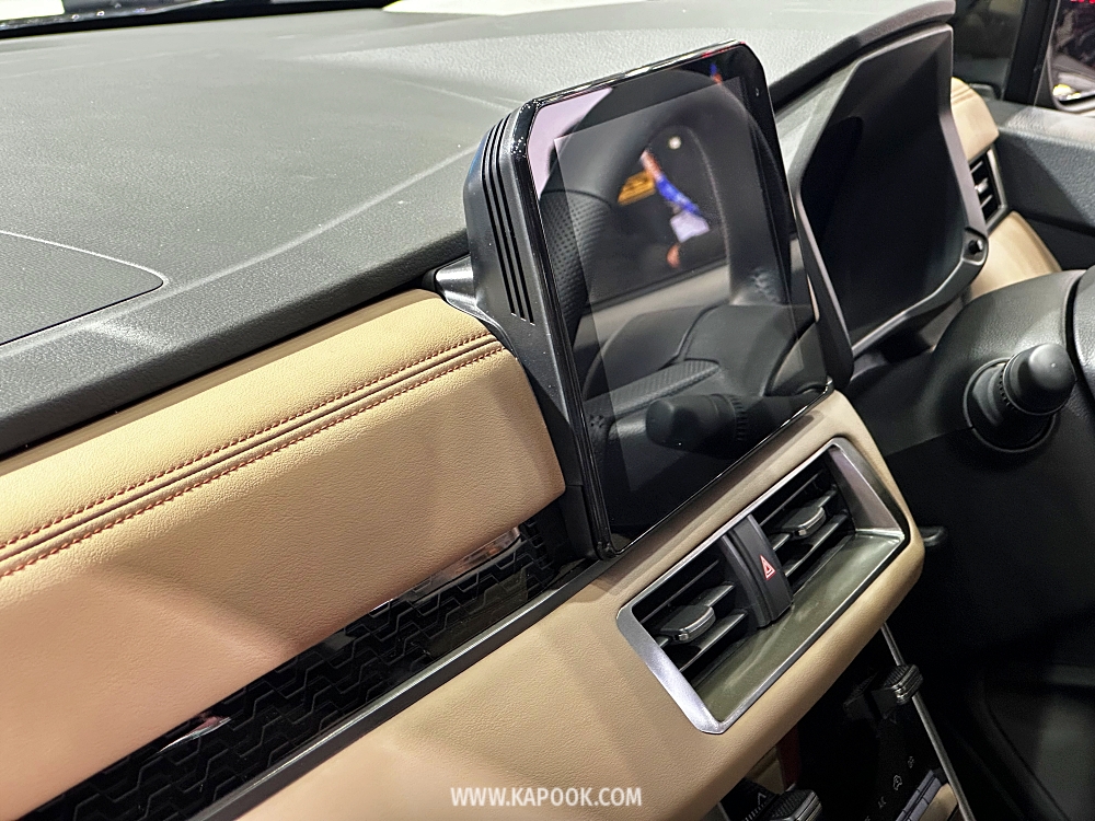 mitsubishi xpander cross 2026