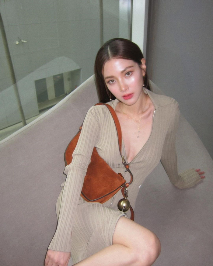 ใบเฟิร์น พิมพ์ชนก