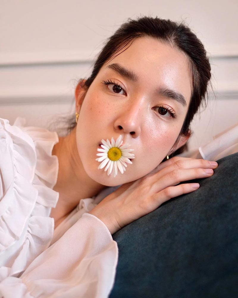 โม มนชนก