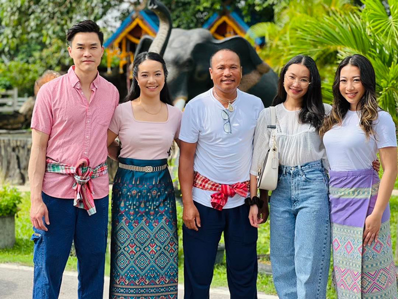 ไมค์ ภิรมย์พร และ ครอบครัว