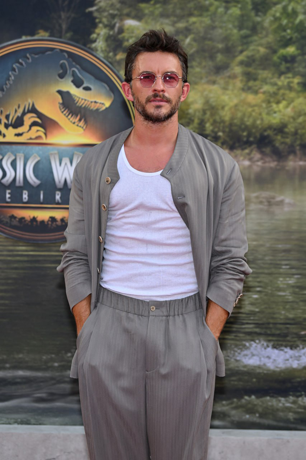 โจนาธาน เบลีย์ คว้าตำแหน่งหนุ่มเซ็กซี่ที่สุดแห่งปี 2025