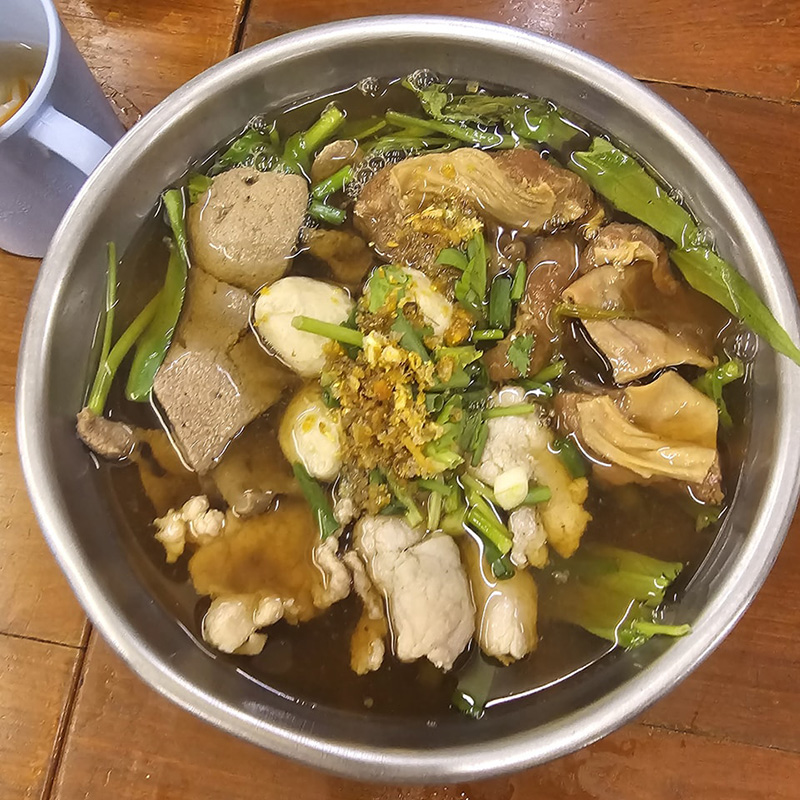 โจ๊กหมูมอง