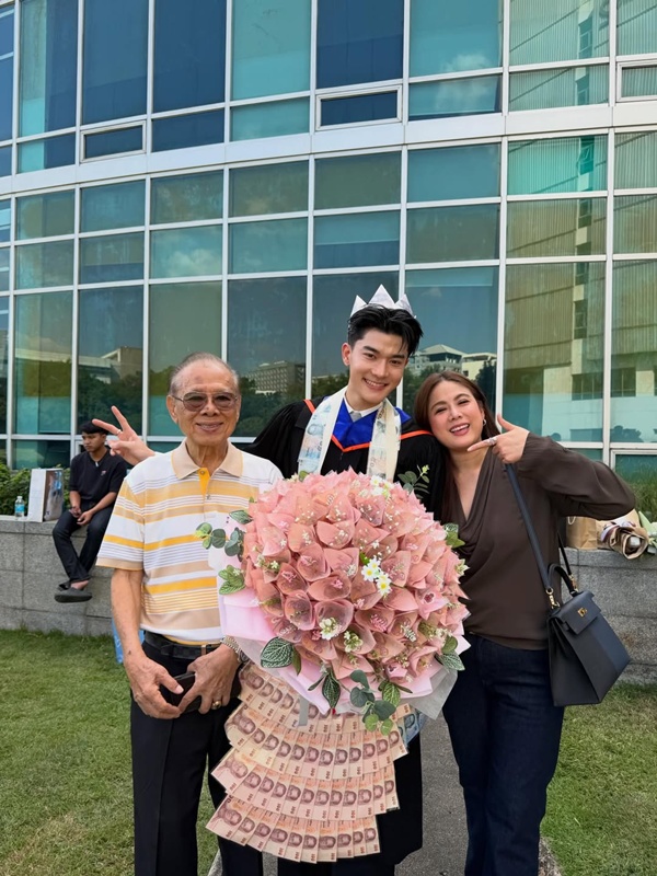 ติ๊ก กัญญารัตน์