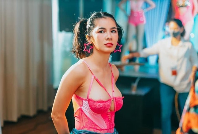 น้องแน๊ต เกศริน