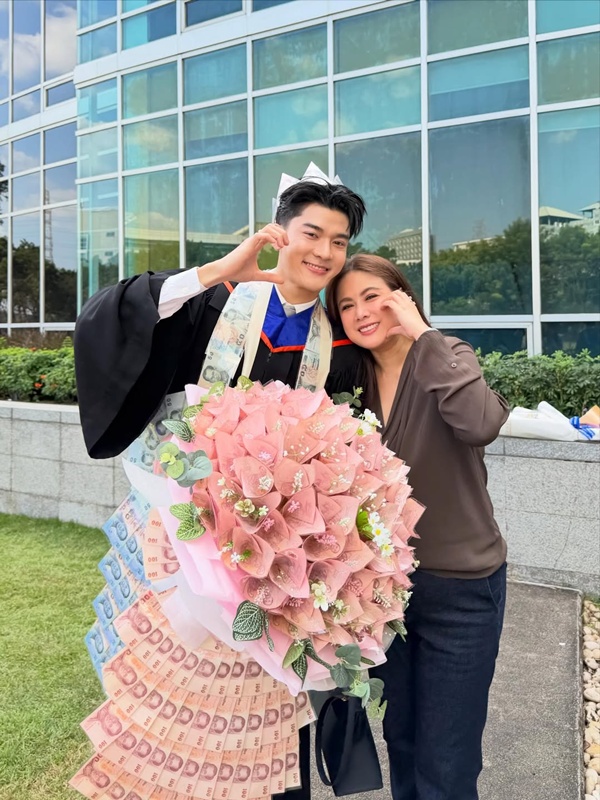 ติ๊ก กัญญารัตน์