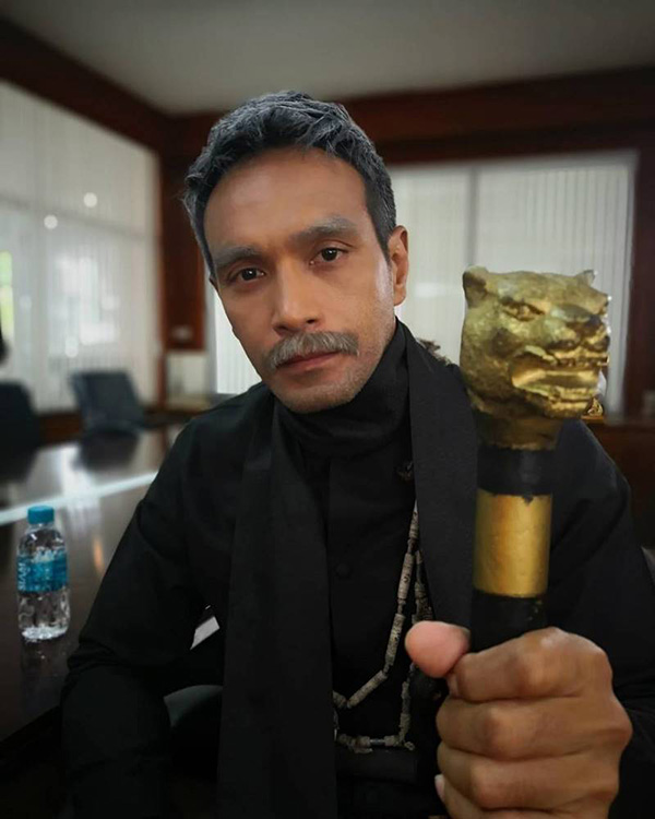 วินัย ไกรบุตร ผลงาน