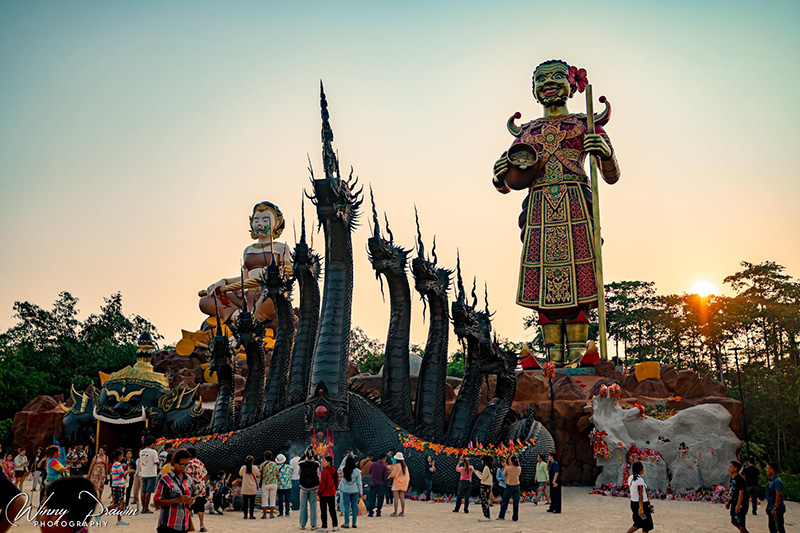 ถ้ำจินดามณี พ่อเงาะใหญ่ที่สุดในโลก ที่เที่ยวชลบุรี