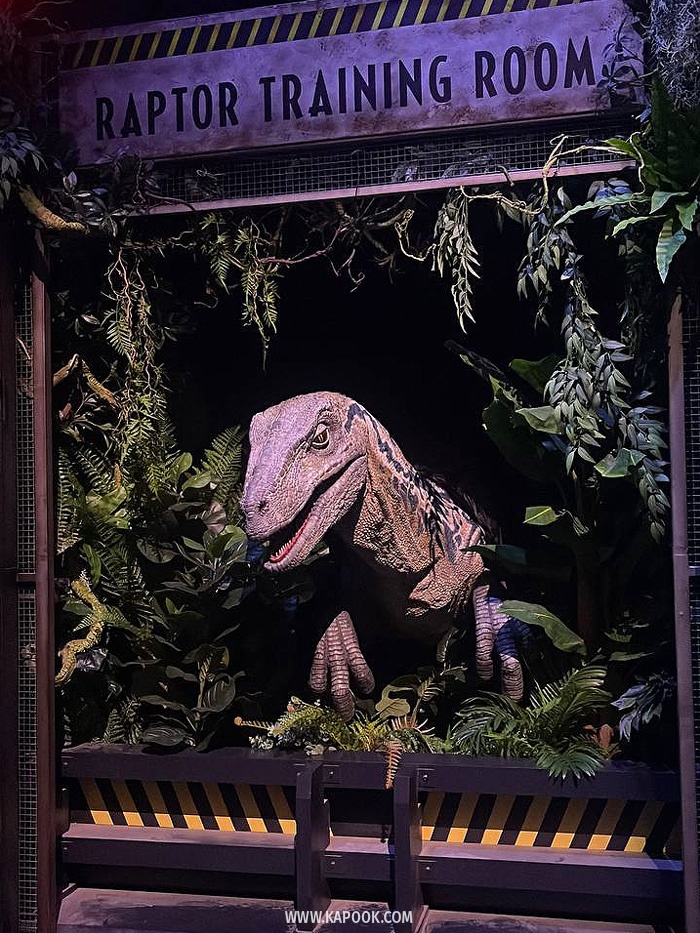 Jurassic World: The Experience