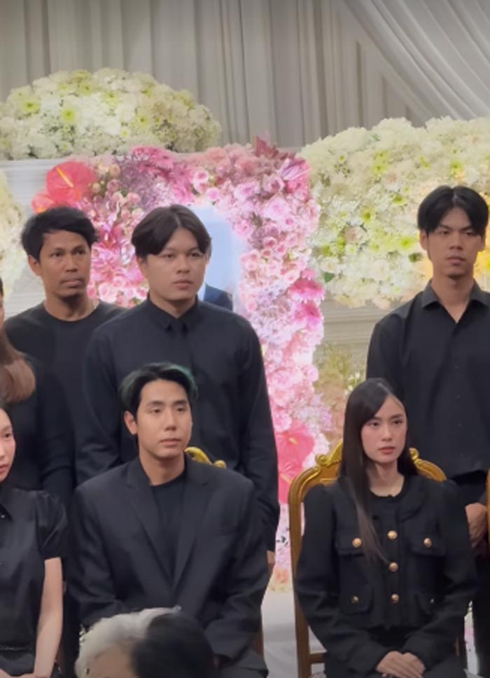 สไปร์ท ร่วมอาลัยงานศพ คุณพ่อเก๋ไก๋