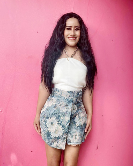 หนูรัตน์ ศัลยกรรม