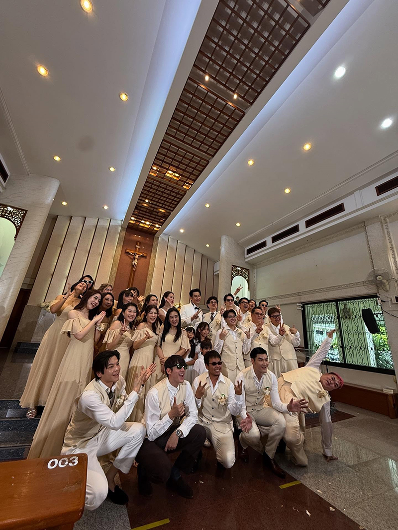 นจิ แต่งเต็มไปงานแต่งพร้อม มาริโอ้ แต่รถดับ