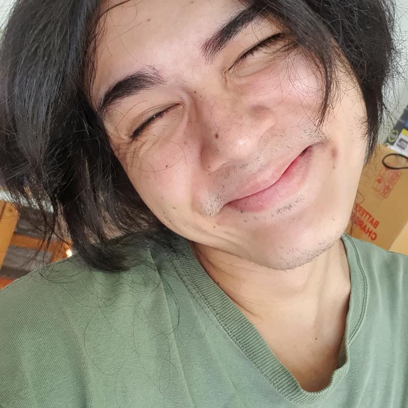 แน็ก ชาลี