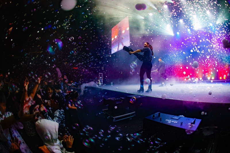 Gazillion Bubble Show โชว์ฟองสบู่