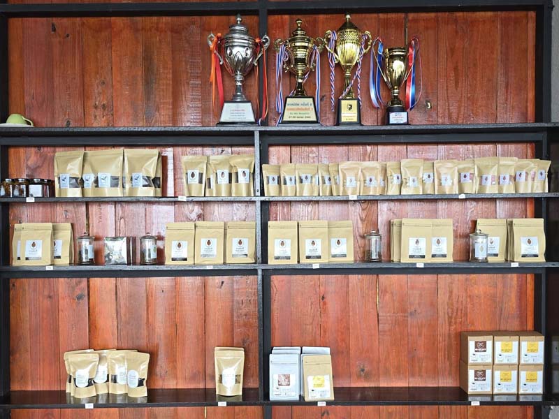 กาแฟผาฮี้