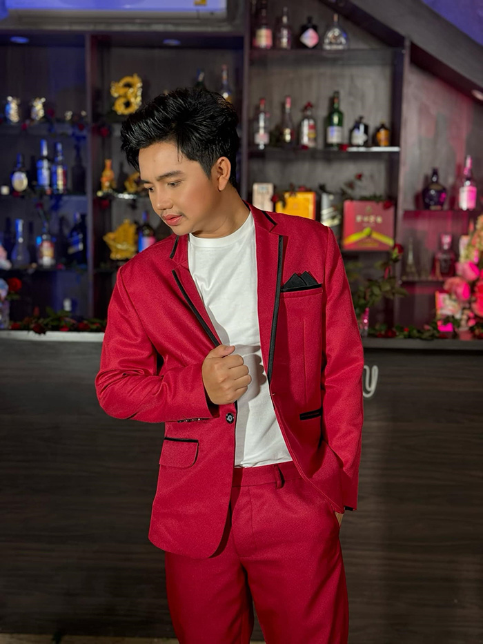 ครูไพบูลย์ แสงเดือน