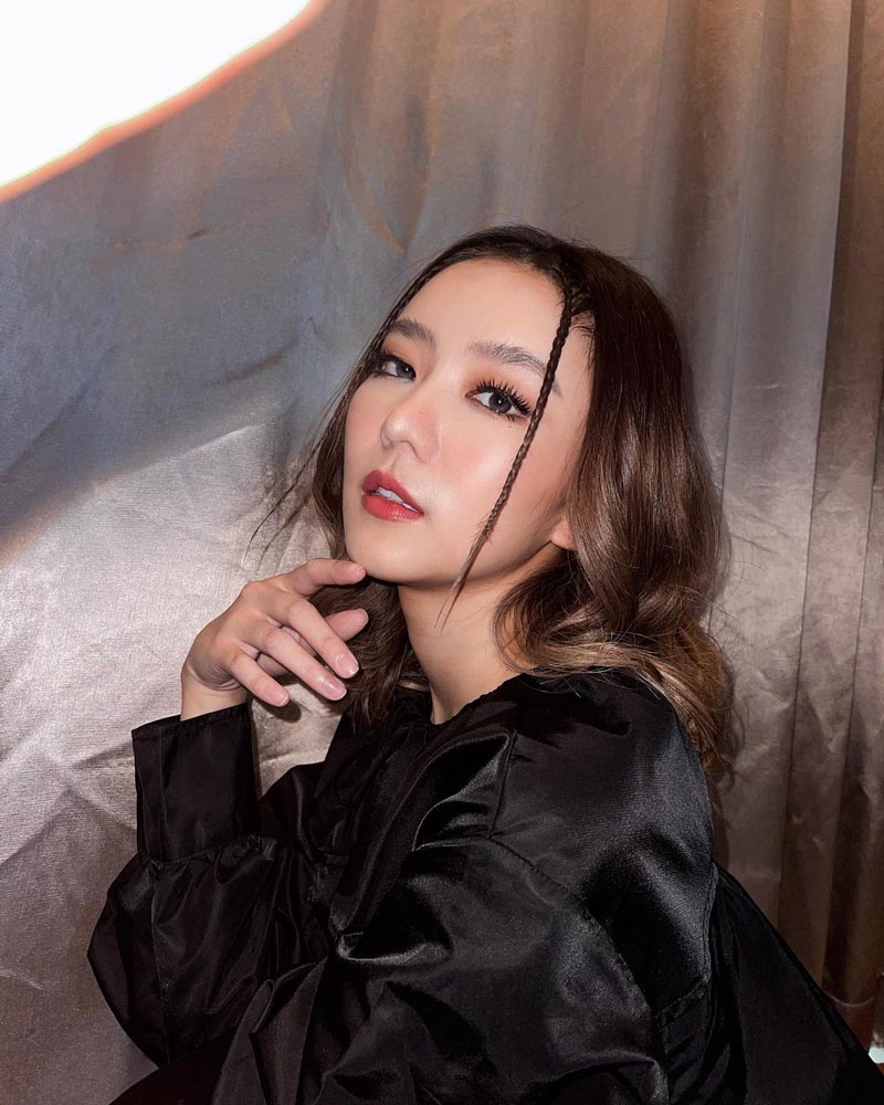 แพรวา ณิชาภัทร