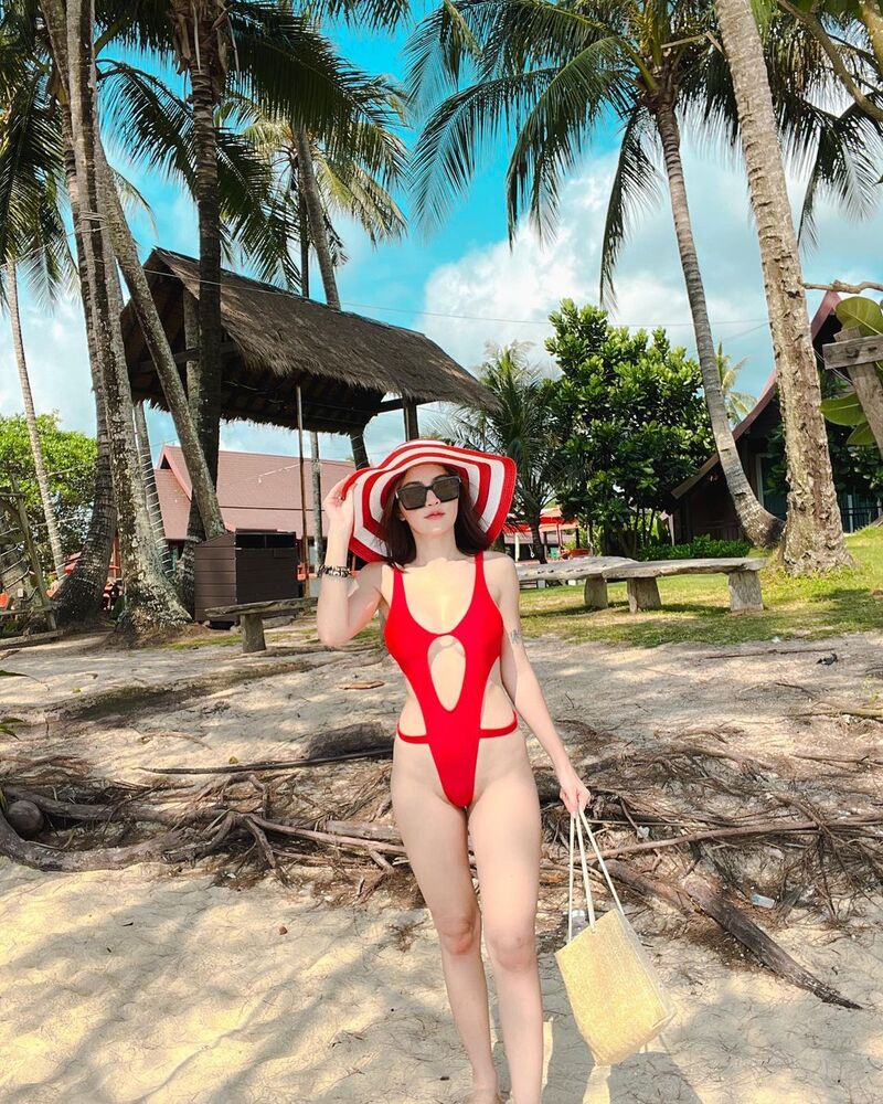 เชอรี่ สามโคก