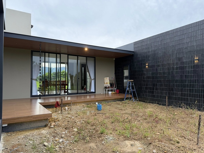 บ้านกลางทุ่งนา