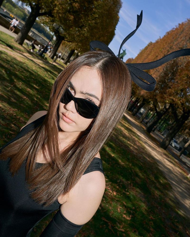 ชมพู่ อารยา