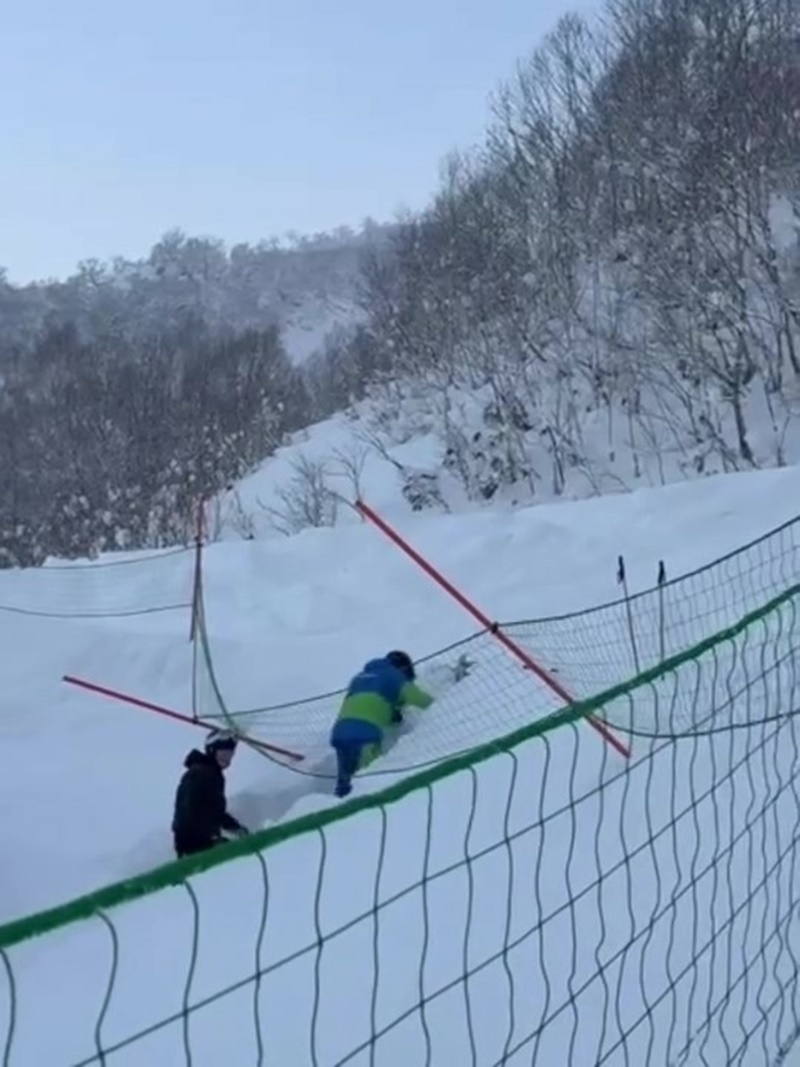 อั๋น ภูวนาท เล่นสกีตกเขา