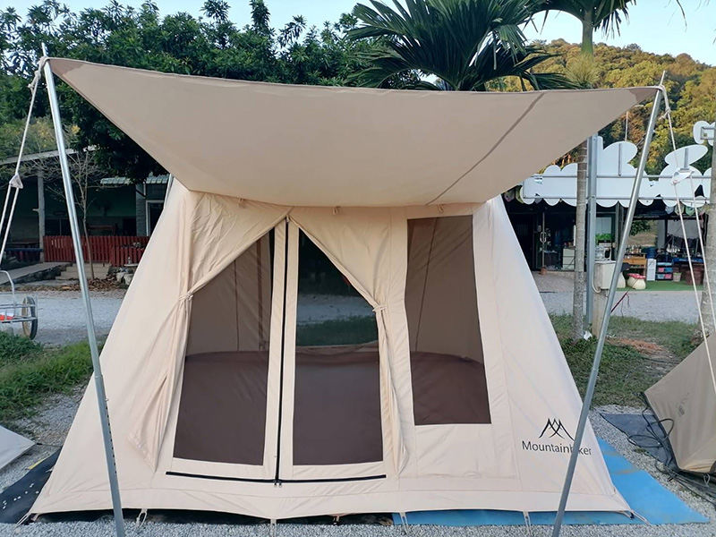 ลานกางเต็นท์