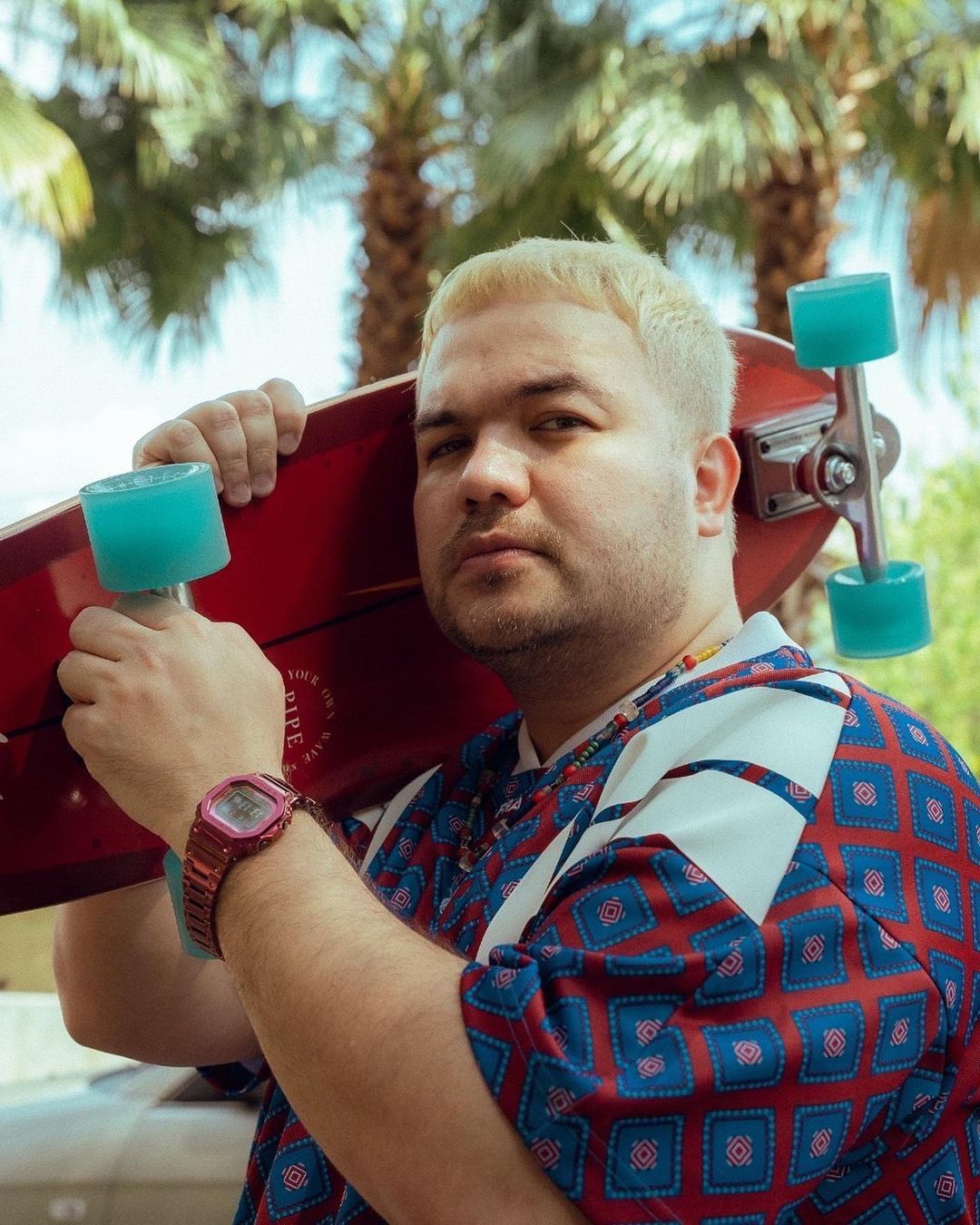 โอ๊ต ปราโมทย์