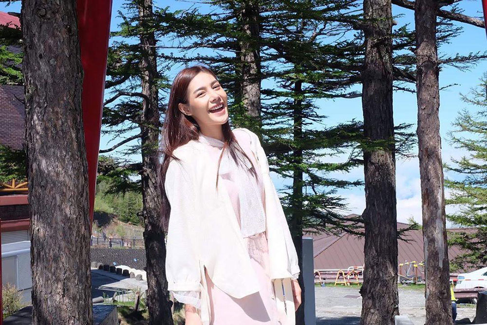 เจน นฤมล