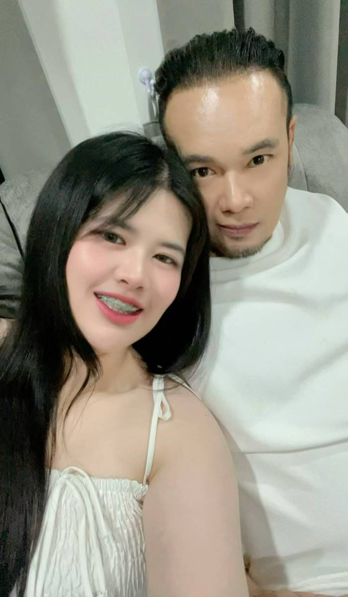 ไอซ์ เมีย เหน่ง เหม่งจ๋าย