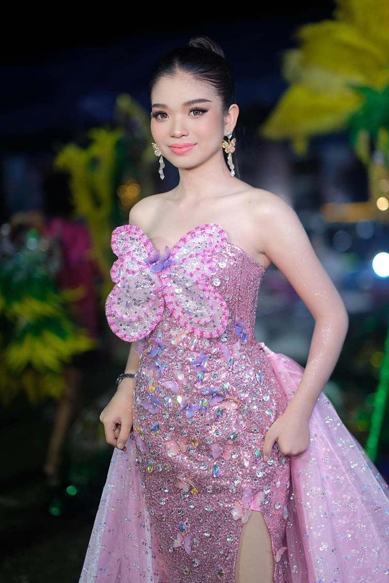 อุ๋งอิ๋ง เพชรบ้านแพง