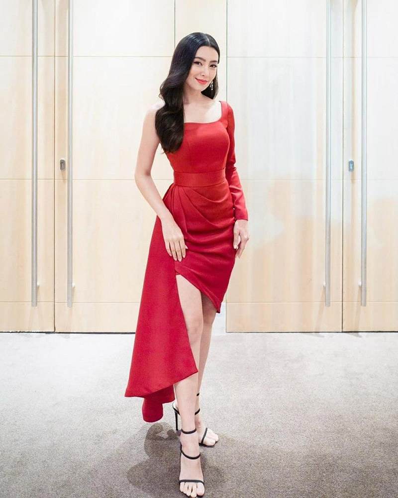 แฟชั่นดารา, ตรุษจีน