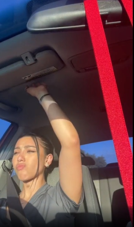 แสงแยงตา