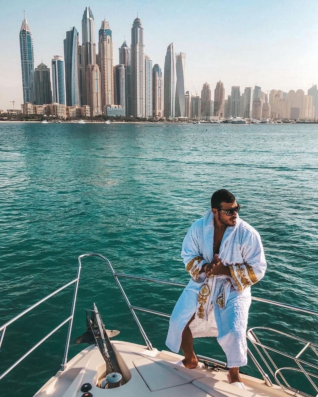 ทายาทเศรษฐี