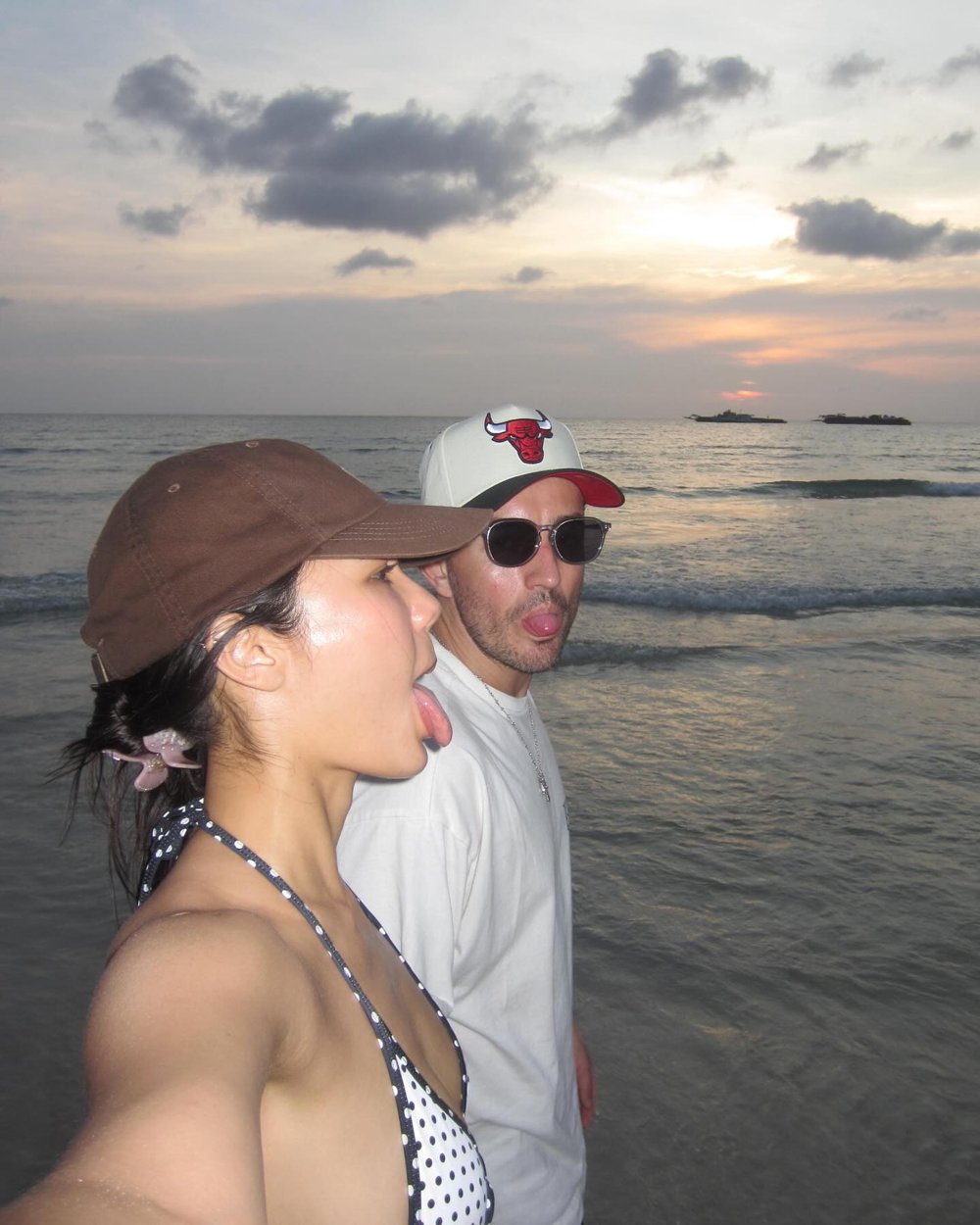 น้ำตาล ชลิตา ควงแฟนฝรั่งเที่ยวทะเล ทั้งหวานทั้งแซ่บ