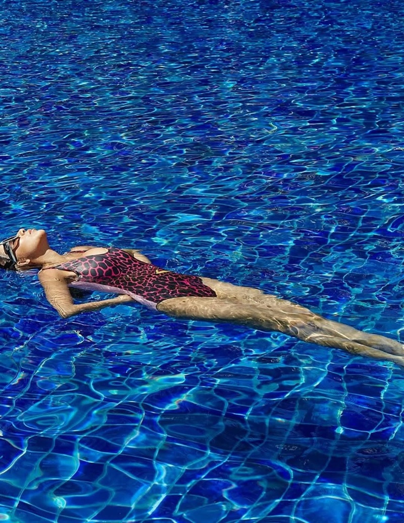 ใบเตย อาร์สยาม อวดภาพขายาวตั้งแต่ปี 2016