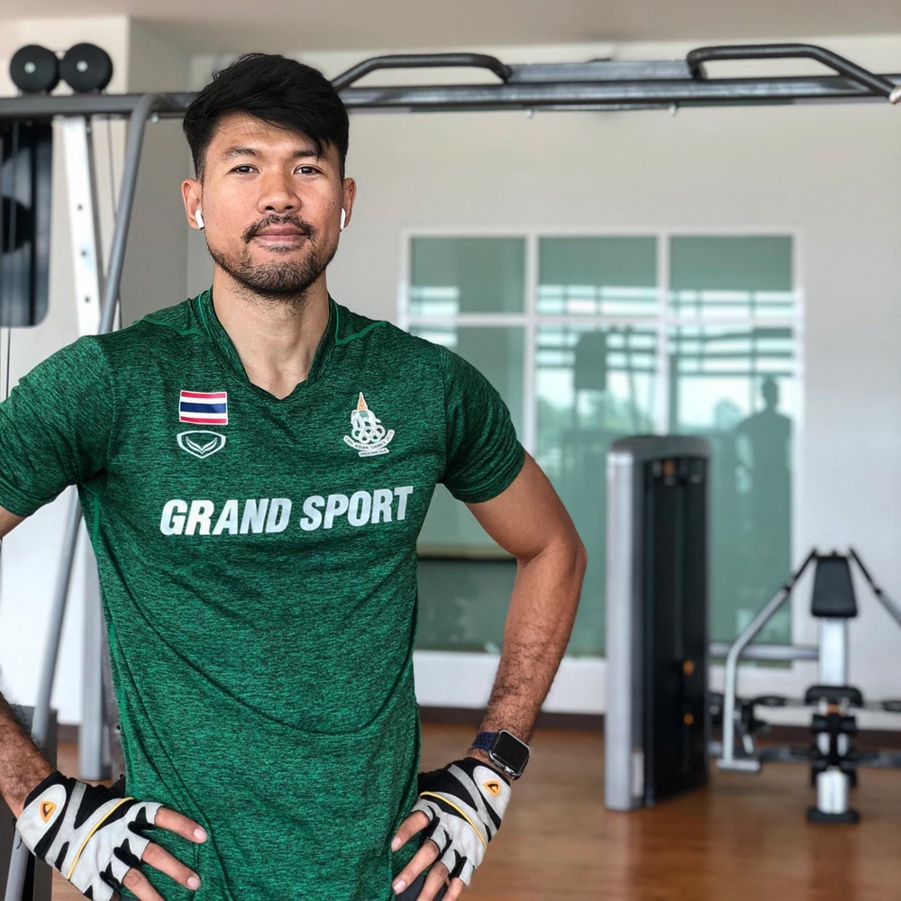 โค้ช แขก กิตติคุณ ประวัติ