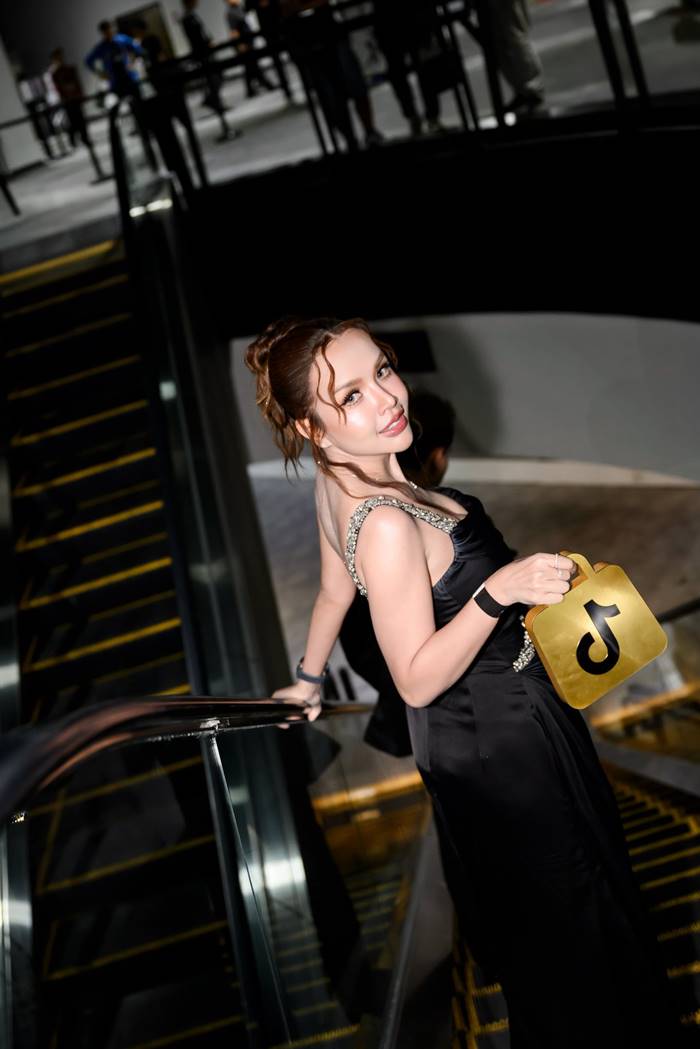 เจนนี่ ได้หมดถ้าสดชื่น 