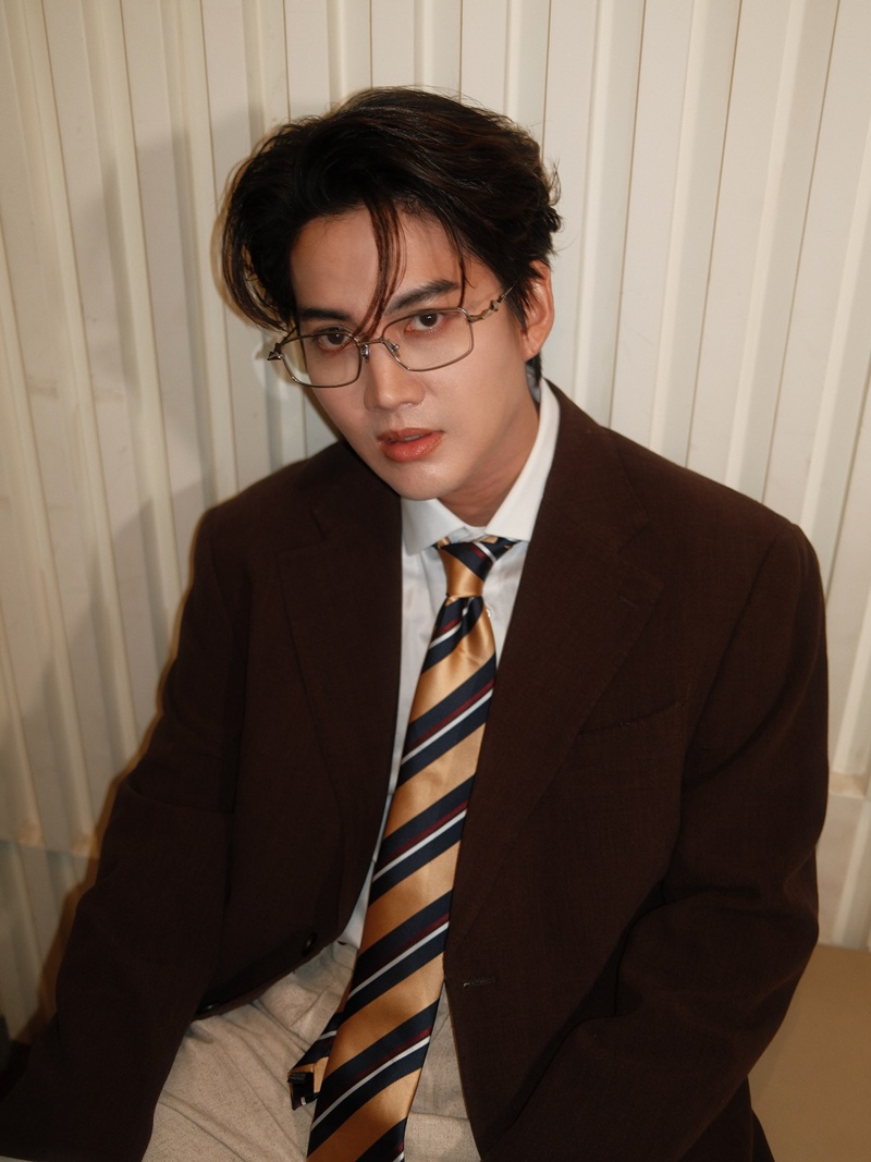 บ้านใหม่ กอล์ฟ พิชญะ