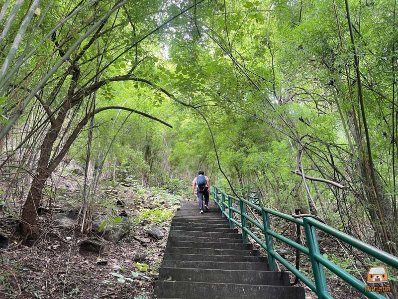 ถ้ำผาเจาะ