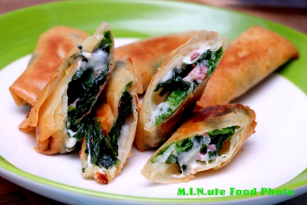 เปาะเปี๊ยะทอดผักโขมอบชีส