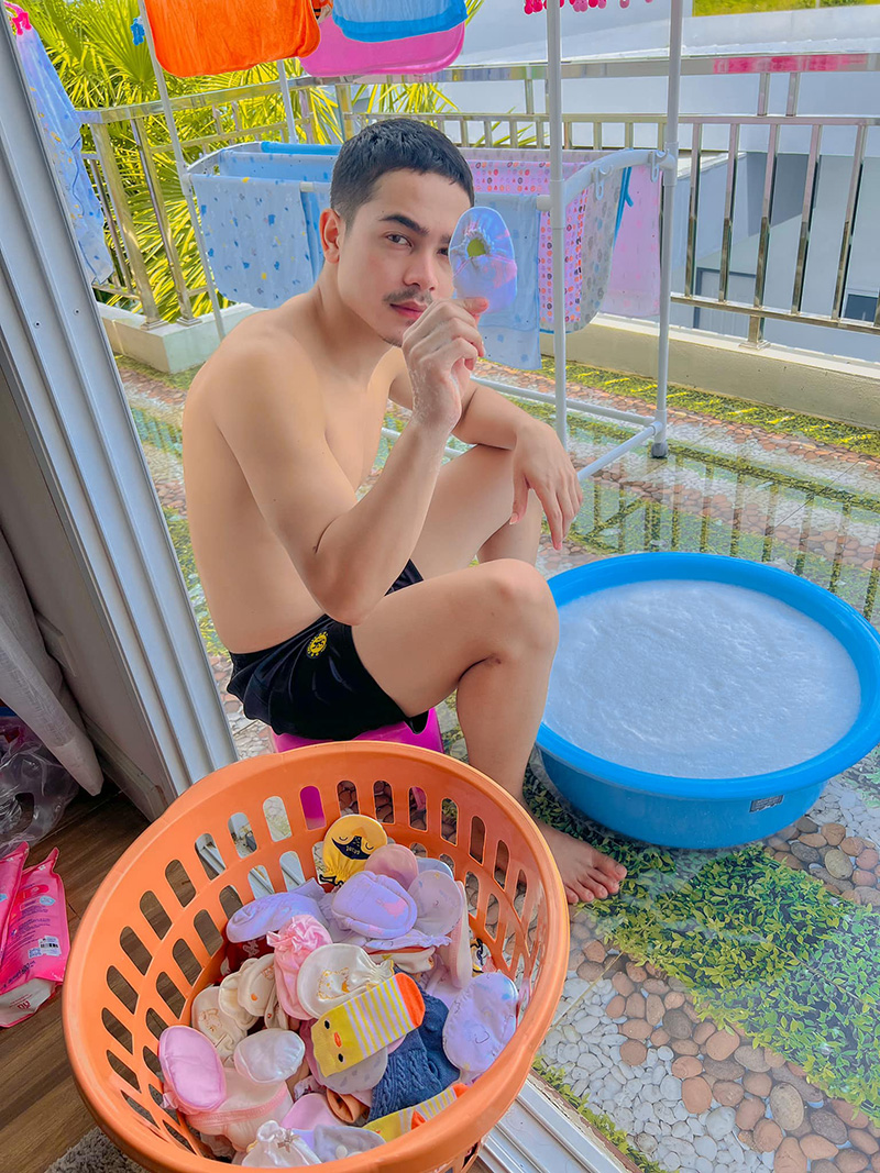 ยิว ฉัตรมงคล