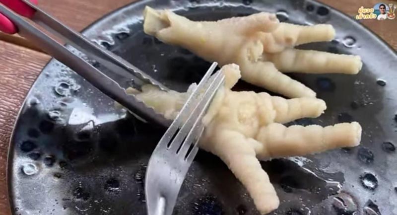 วิธีต้มตีนไก่