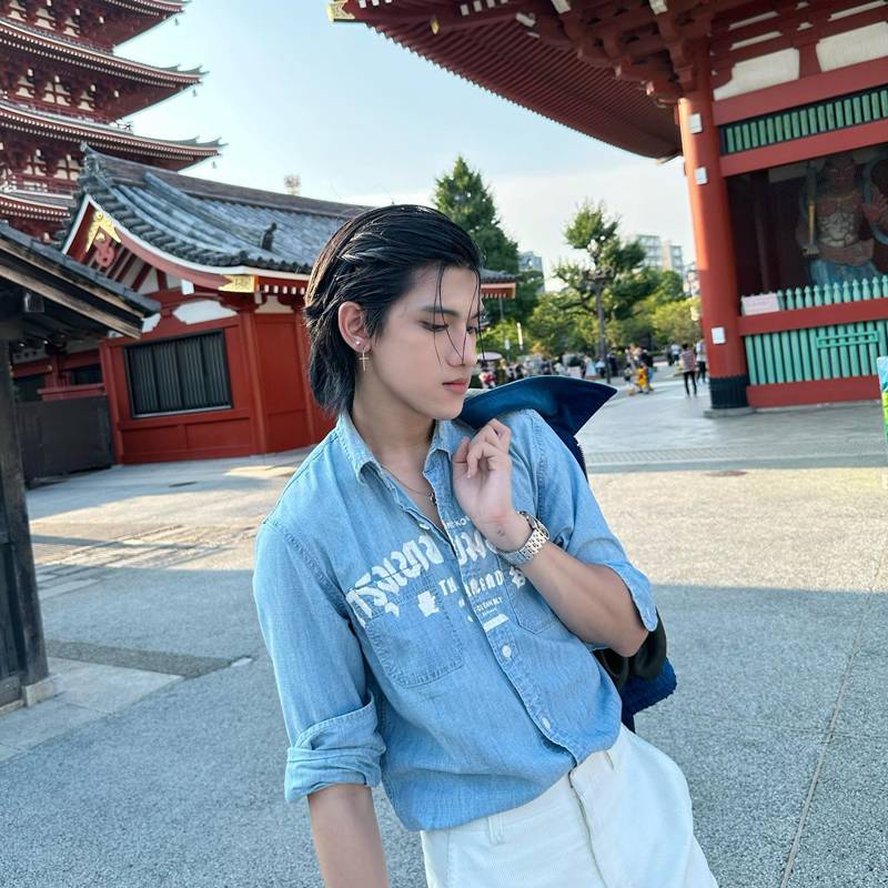 ติณติณ New Country