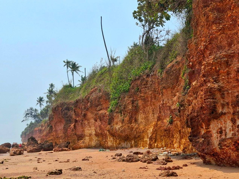 ผาฝั่งแดง ประจวบฯ