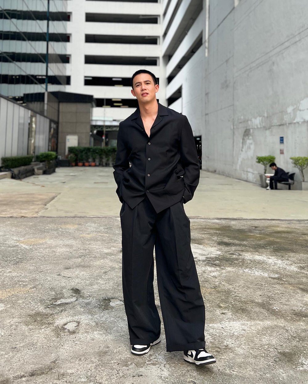 แชมป์ ชนาธิป