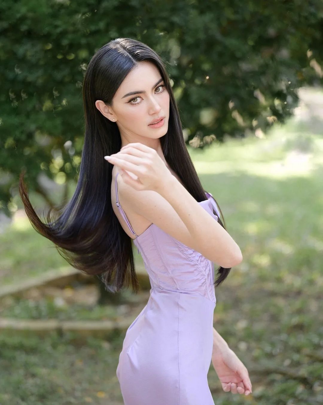 ใหม่ ดาวิกา