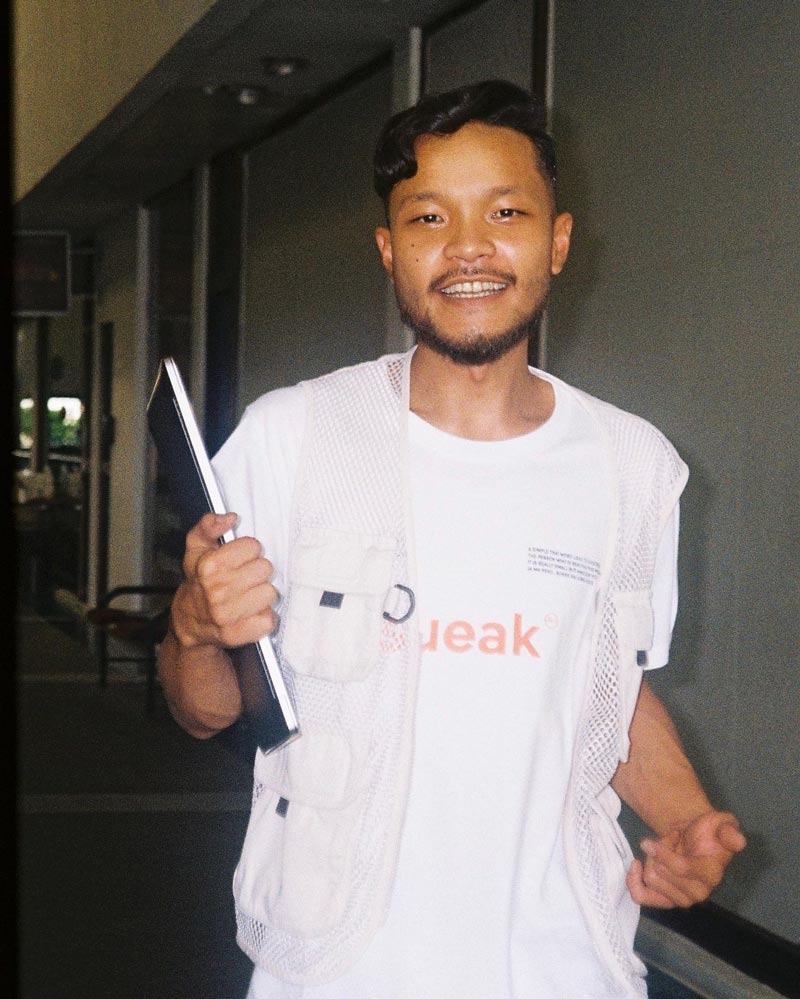 มิกซ์ เพทาย