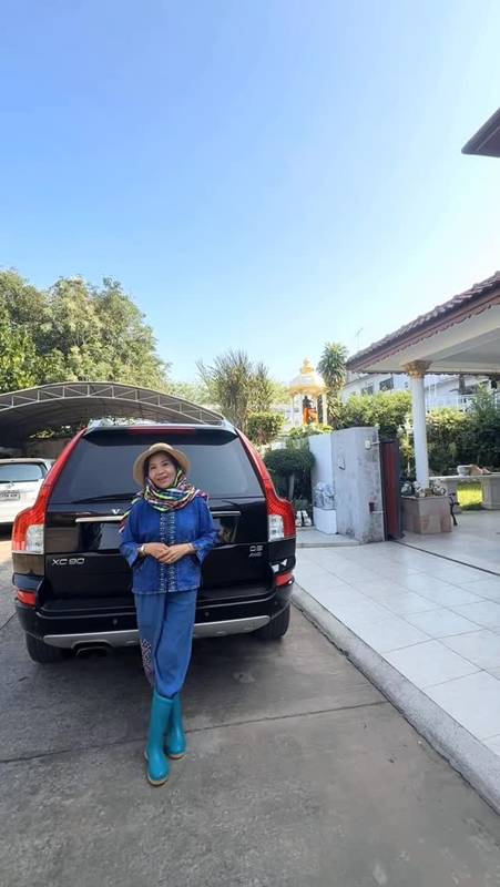 แม่แก้ว คุณแม่ ณเดชน์